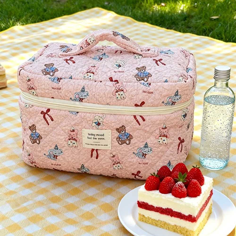 Makeup and Cosmetics Organizer Pink Pouch Womens Necessaire Large Woman Bags Makeup Pouch Large Capacity Travel Organizer Bags D260328