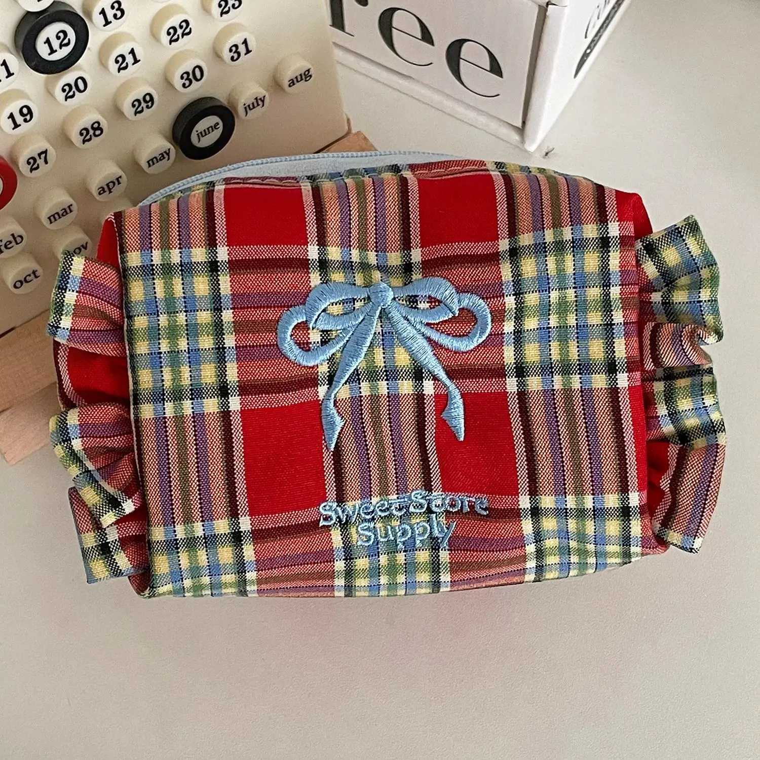 Kawaii Cosmetic Bag Plaid Bow Makeup Bag Cute Small Bag Girls Sweet Style Ruffled Makeup Trousse Maquillage Bag Organizer Pouch D260328
