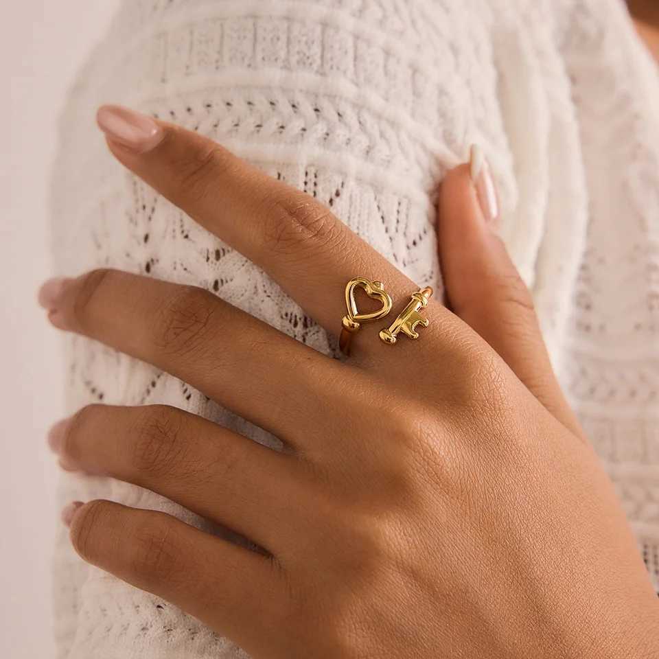 ccitybeauty Minimalist New Style Stainless Steel Key Open Chic Adjustable Ring Fashion Thin High Quality Jewelry Gift for Women H260328