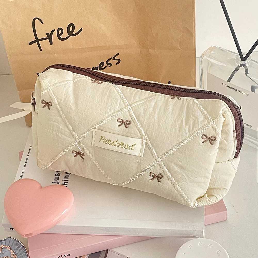 Fashion Brown Bow Cake Women Makeup Zipper Bag Large Capacity Tote Organizer Toiletry Cosmetic Pouch Ladies Make Up Handbag D260328