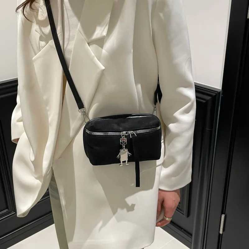 New Korean Style Crossbody Bag Soft Faux Leather Shoulder Bag with Double Zipper Comfortable and Versatile Texture Luxury Bag C260327