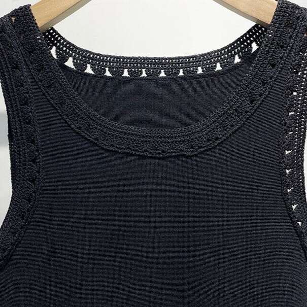2026 designer high-end women's spring French elegant style black CC tassel round k30 neck sleeveless knitted long skirt