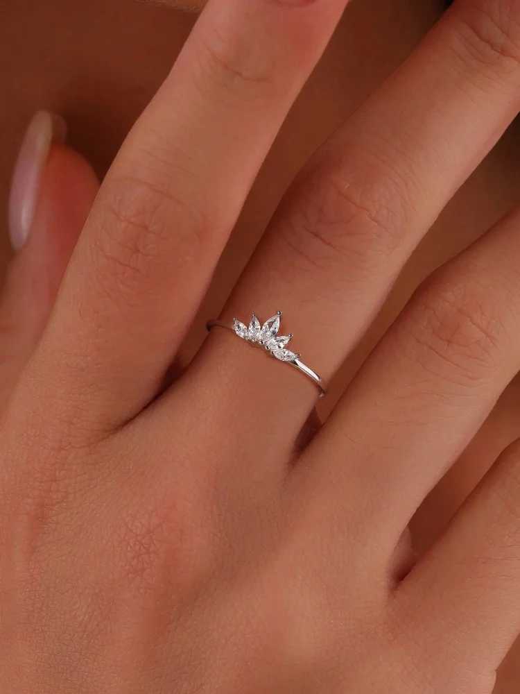 925 Sterling Silver Personalized Simplicity Crown Zircon Ring For Women Engagement Wedding Luxury High Quality Fine Jewelry H260328