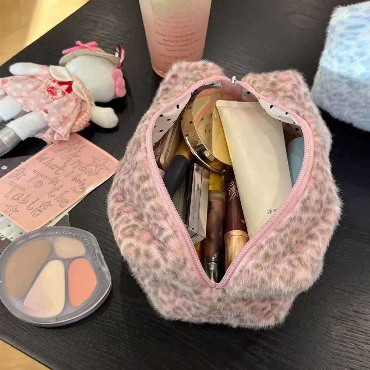 Durable Fuzzy Makeup Bag Large Capacity Leopard Print Toiletry Organizer Pink Blue Cosmetic Bag Girls Travel Storage Pouch Case D260328