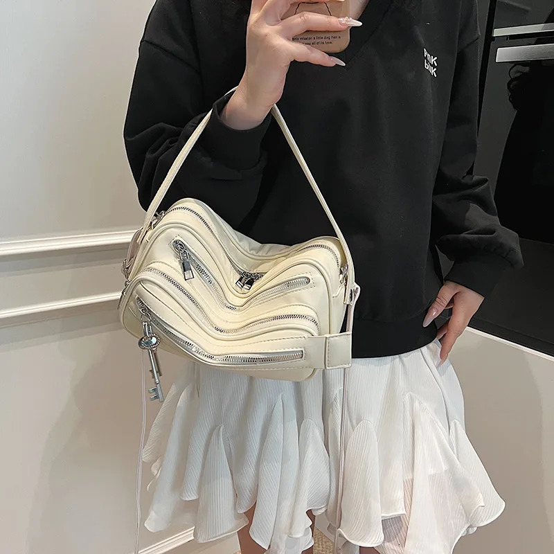 Soft PU Leather Messenger Bag for Women Multiple Zippers Shoulder Bag Casual Handbag Big Travel Crossbody Bags Large Capacity 260326