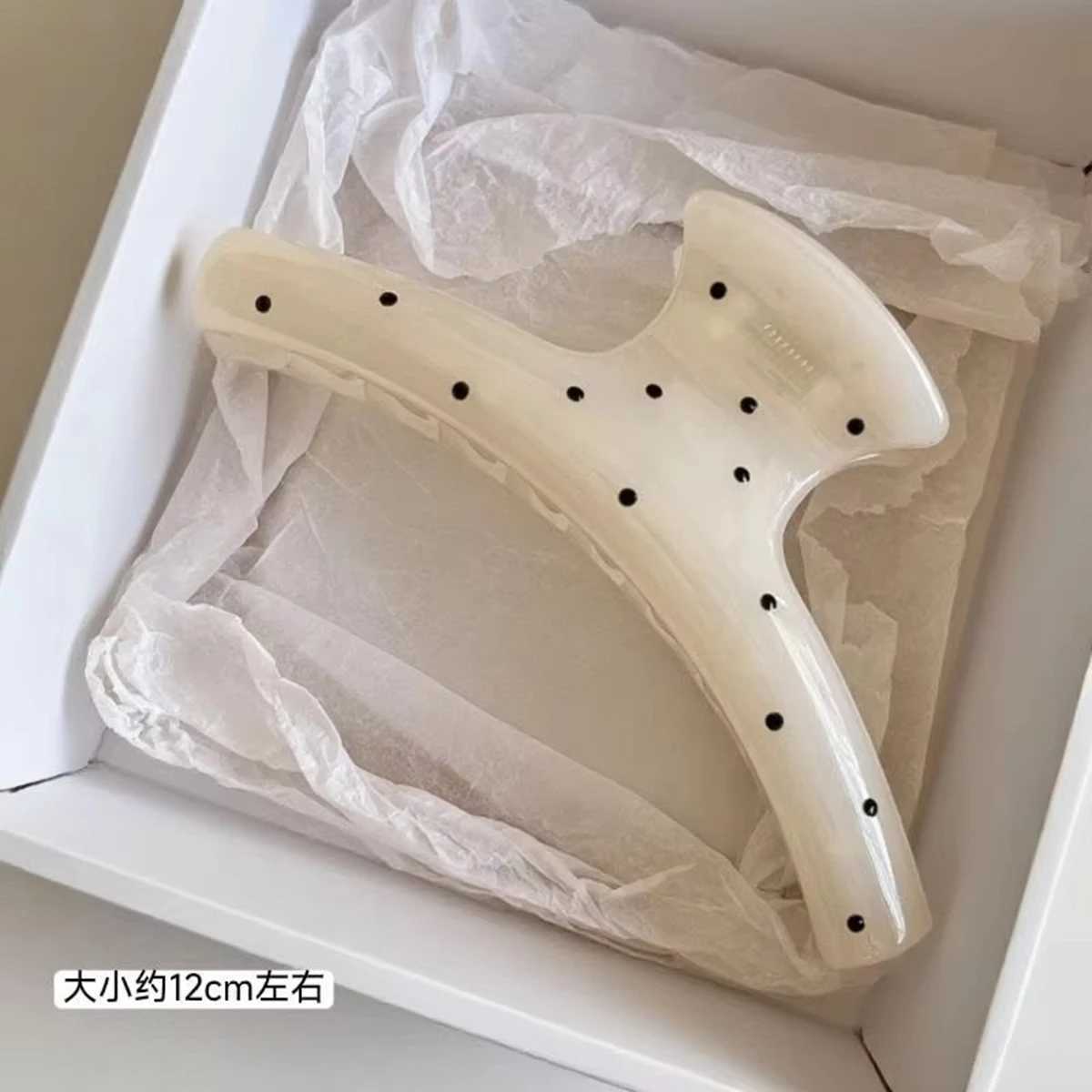 Korean Large-Sized Acrylic Shark Bone Hair Clip French Polka Dot Arc-Shaped Back-Of-The-Head Hair Claw Clip Womens Hair Accessory H260328