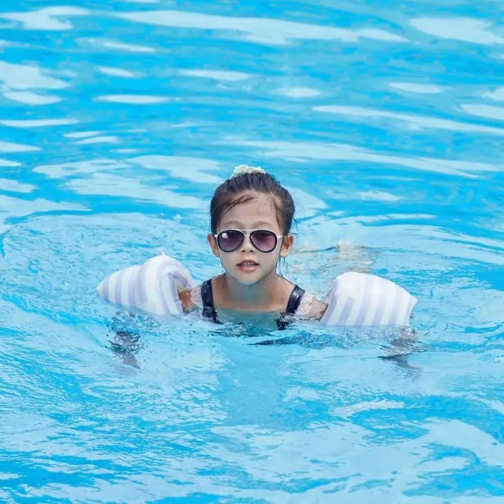 Rooxin Baby Swimming Ring Pool Floats for Adult Child Swim Tube Water Play Equipment Inflatable Buoys Swimming Armbands Z260328