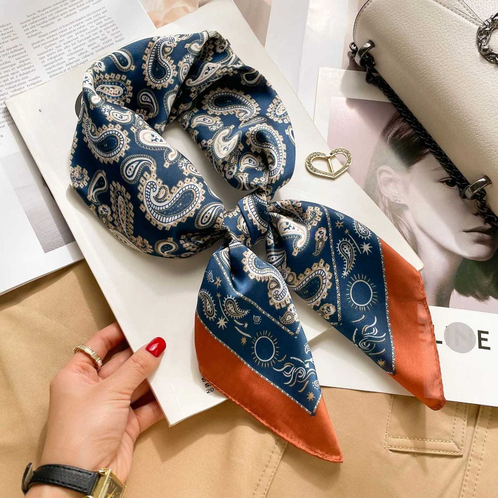 2026 New Fashion 70X70cmPrinted Scarf Wens Pashmina Silk Scarf Square Shawl Decorative band Neck Luxury Design Bandana X260328