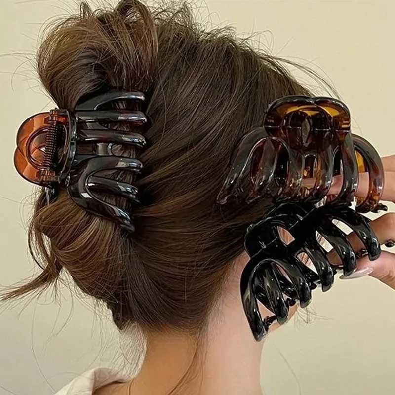 French Style Acrylic Pumpkin Hair Claws for Women Korean Design Simple Hollow Ponytail Shark Clip High Volume Hairpin Accessory H260328