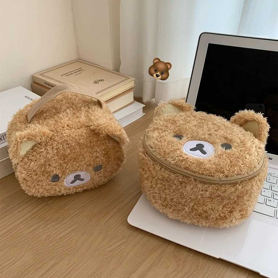 1Pcs Plushes Bear Makeup Bag Womens Cosmetic Bag Jewelry Storage Pouch Girl Organizer Handbags Halloween And Christmas Gifts D260328