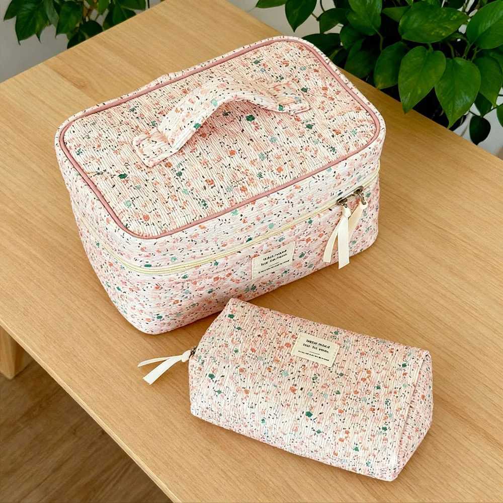 Large Woman Bags Cosmetics Organizer Orange Case Makeup Brushes Traveling Cosmetic Bag Travel Large Toilet Kit Beauty Case Woman D260328
