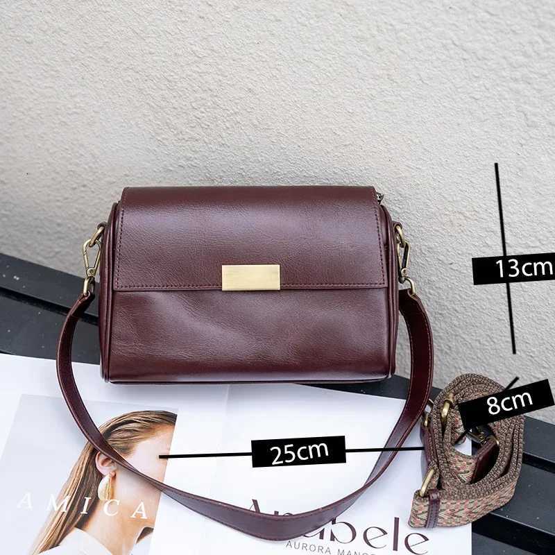 Genuine Cowhide Leather Womens Shoulder Bag Crossbody Bag Versatile Ladies Underarm FAshion luxury brand Bag C260327