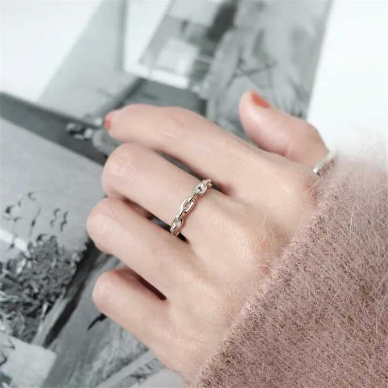 New Fashion Simple Personality Chain Shaped 925 Sterling Silver Not Allergic Hollow Fine Chain Adjustable Opening Rings R173 H260328