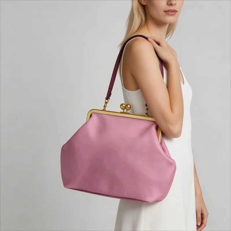 2026 New Shell CluTCh Clip Bags For Women Handbag Frame Purses In FAshion Lady Large Evening Shoulder C260327