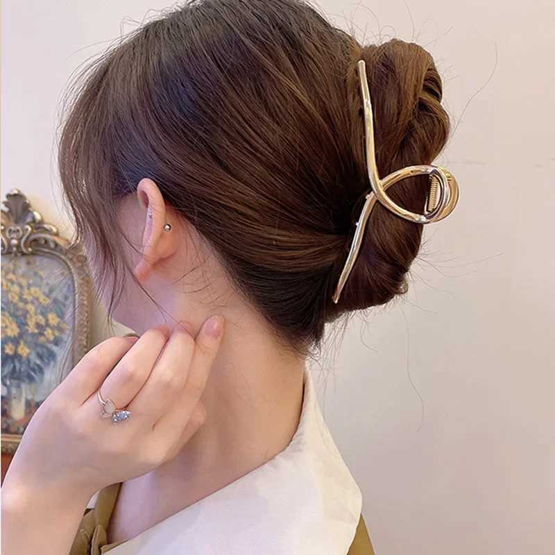 Korean style large shark clip high-end metal hair clip womens fashion new H260328