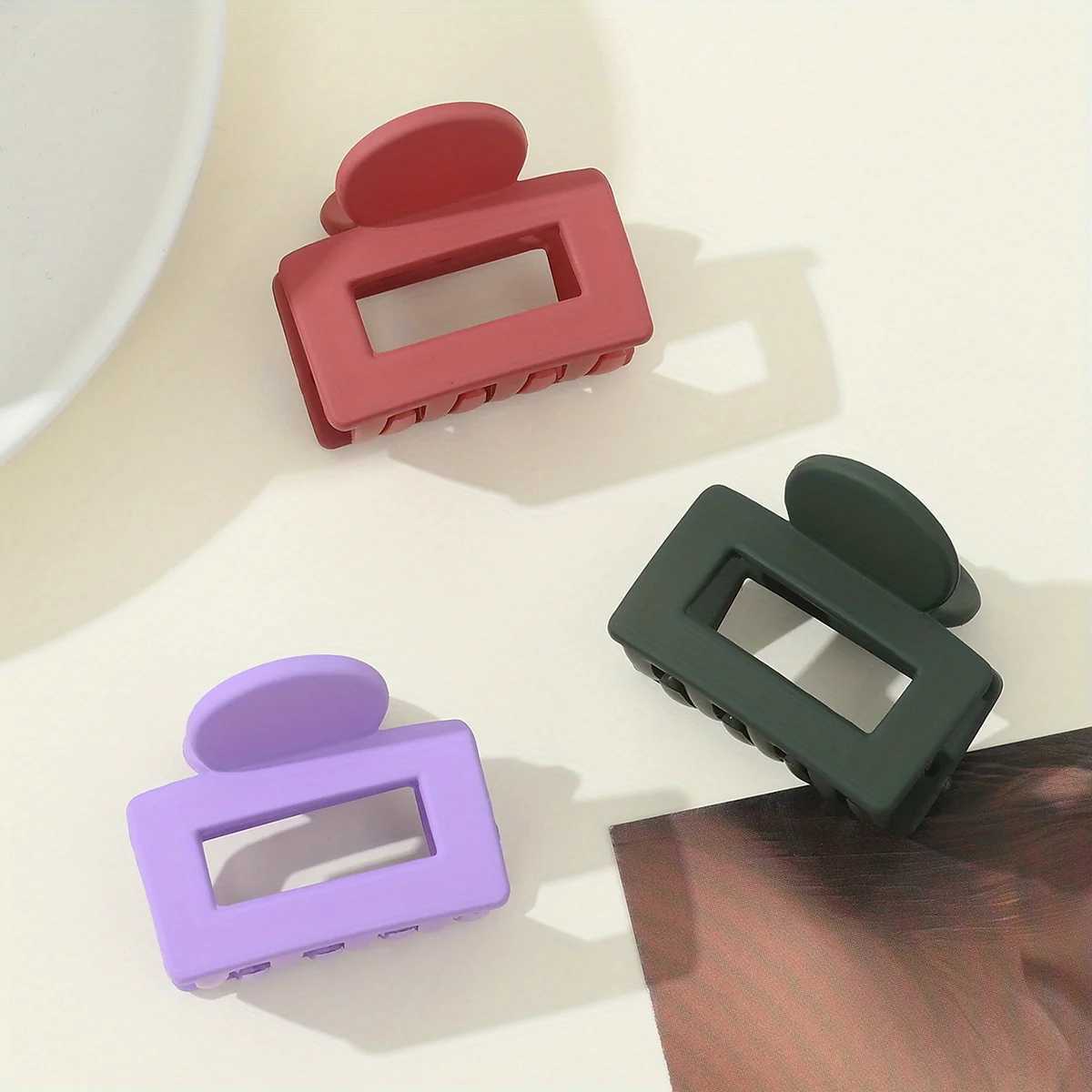 3pcs Matte Hair Claw Clip Simple Style Shark Claw Clips Solid Color Hair Claw Elegant Hair Clips For Women H260328