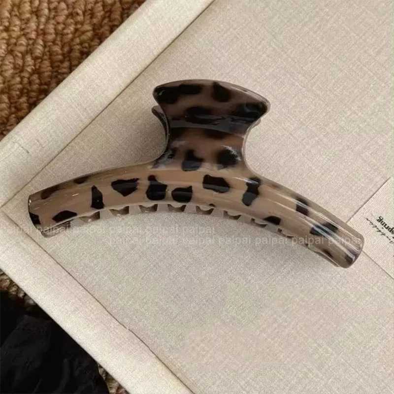 2Pcs Vintage Leopard Print Large Shark Hair Claw Clip Women Elegant Geometric Catch Clamp Hairgrip Hold Hair Styling Accessories H260328