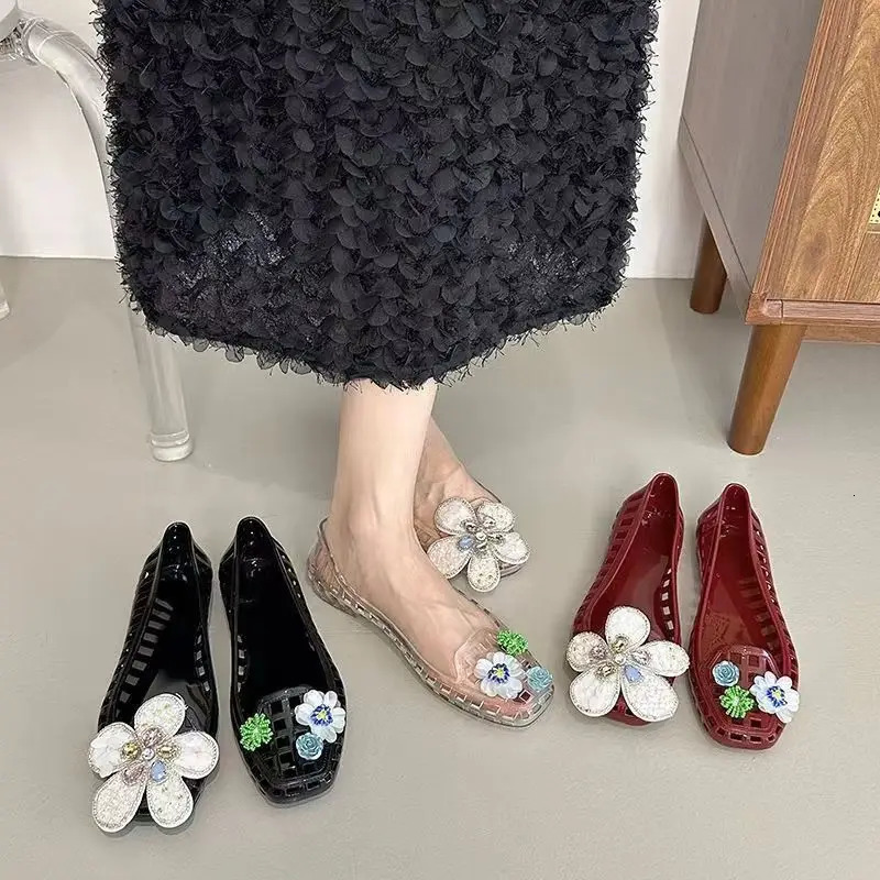 Transparent Crystal Jelly Sandals Hollow Out Slippers Korean Style Flat Shoes Womens Square Toe Shallow Slip on Ballet Loafers 260325