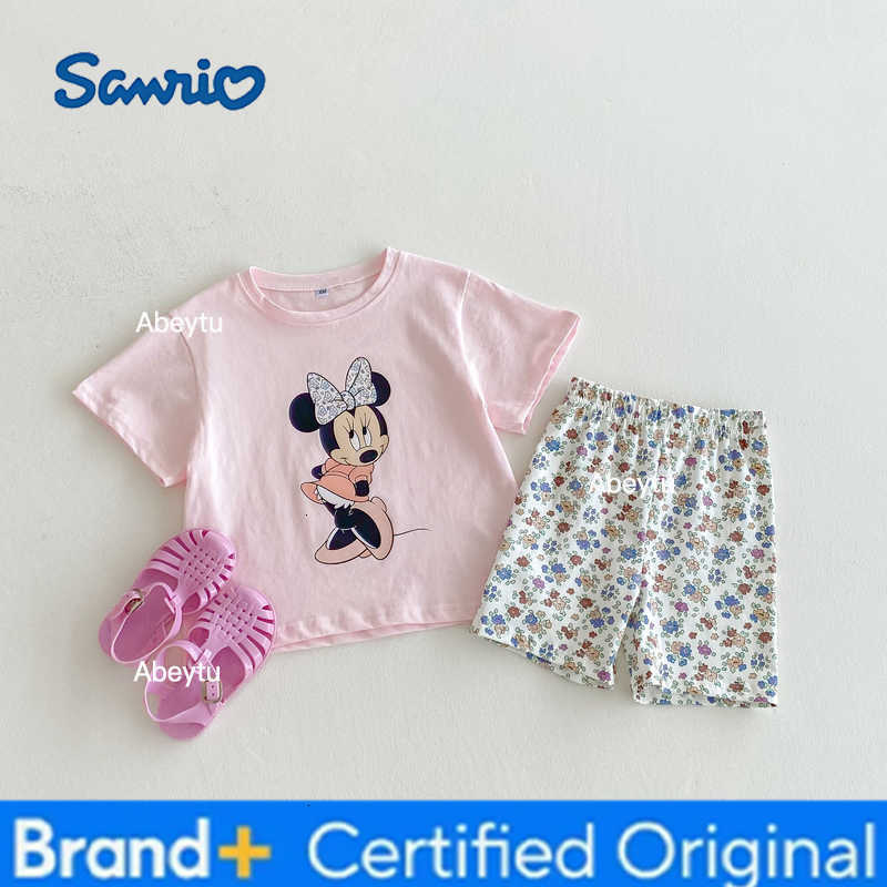 Sanrio Minnie T-shirt Shorts Two Piece Set Summer Girls Clothes Fashion Cartoon Cute Short Sleeve Suit Childrens Clothing Outfits H2603281