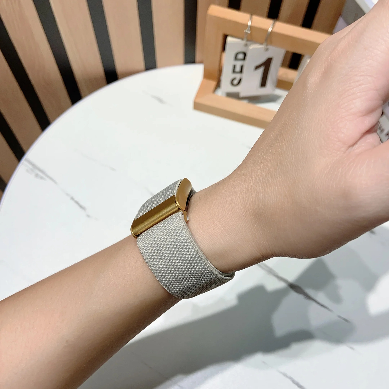 suitable for whoop40 nylon strap woven elastic sports replacement wristband with U-shaped metal frame and letter w 260324