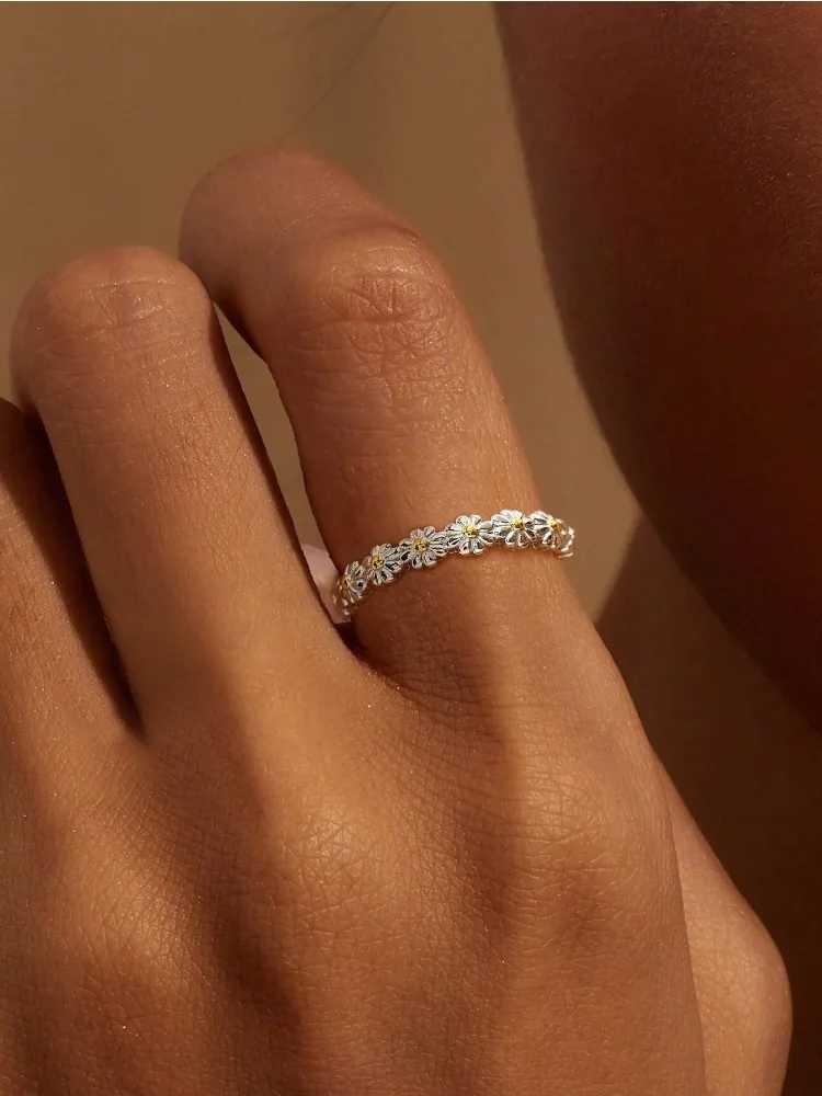 925 Sterling Silver JamesAvery Vintage Daisy Rings for Women Anniversary Engagement Wedding High Quality Fine Jewelry Gift H260328