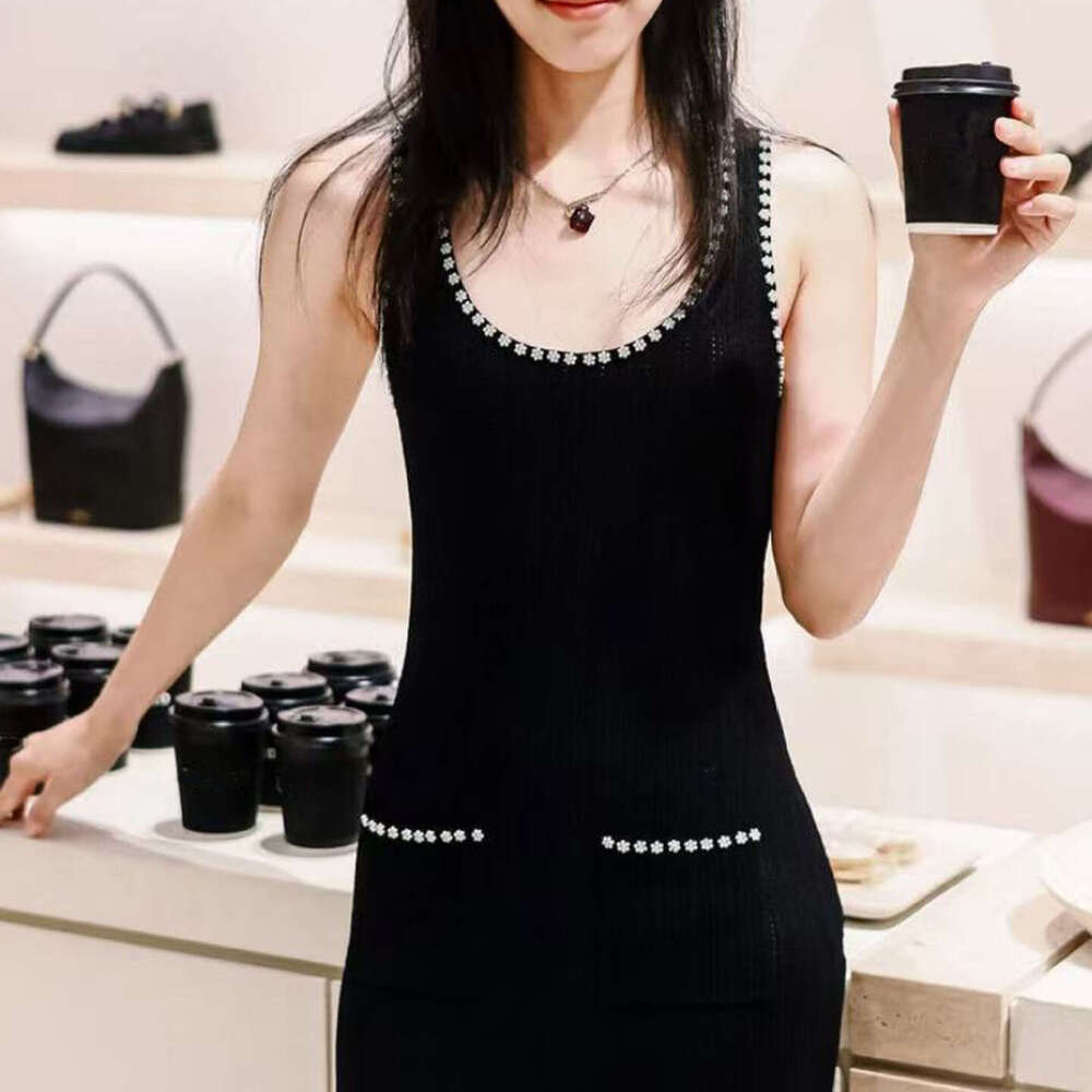 k30 2026 CC summer designer high-end women's French elegant knitted vest dress cardigan sweater