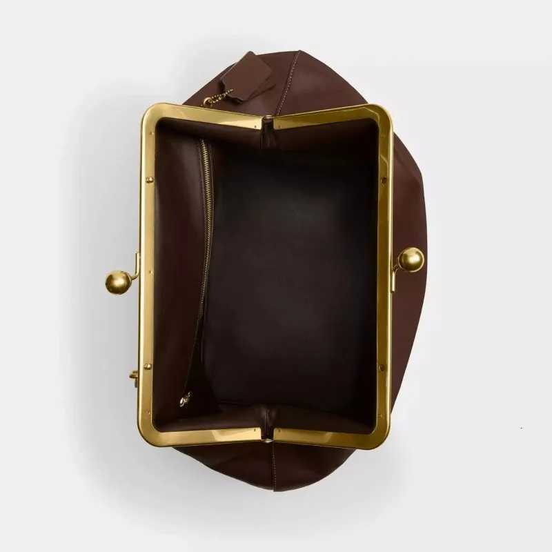 2026 New Shell CluTCh Clip Bags For Women Handbag Frame Purses In FAshion Lady Large Evening Shoulder C260327