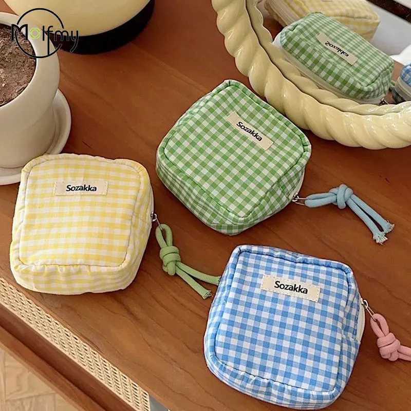 Plaid Mini Cosmetic Bag for Makeup Candy Color Make Up Sanitary Napkin Storage Bags Cotton Cloth Wallet Purse Pouch 2025 New D260328