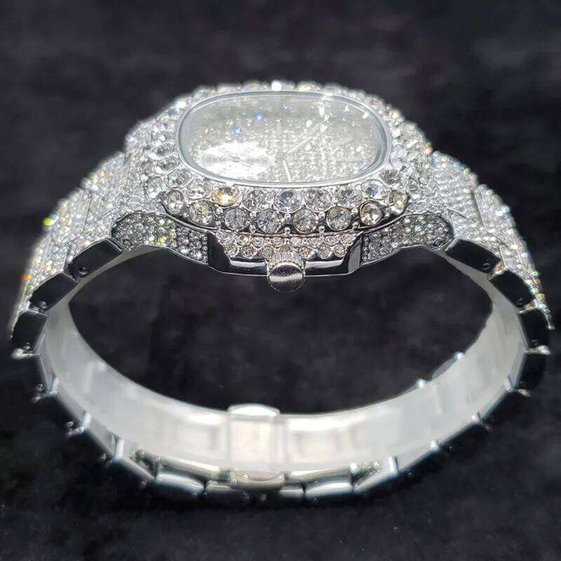 Luxury Diamond Watch Men Hip Hop Street Style Date Display Quartz Timepiece Iced Out Party Jewelry Wristwatch Hot Sale Product 26H0328