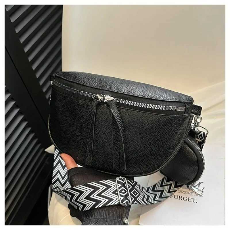 Soft Genuine Leather Fashion Saddle Bag Shoulder Crossbody Bag Luxury Women Cow Leather Casual Phone Pouch Ladies Handbag Purse C260327