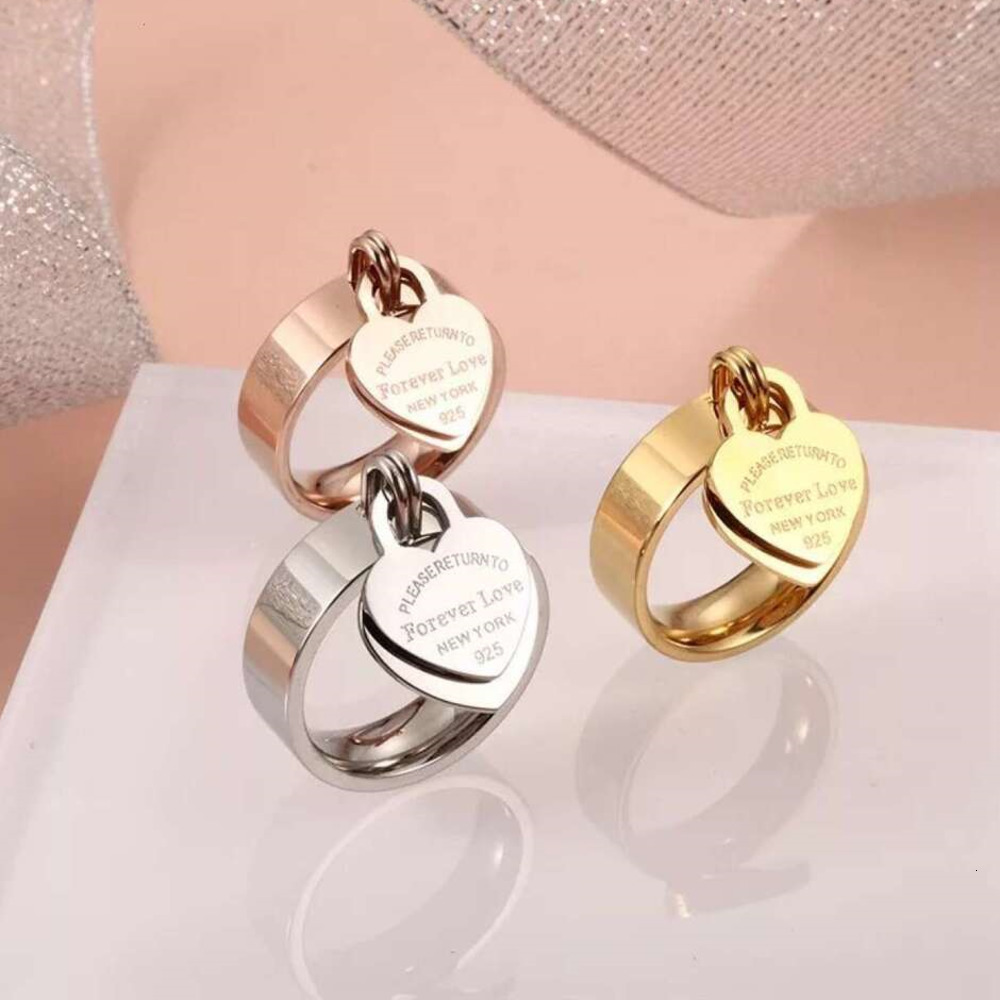 Band Rings Stainless Steel Gold-Plated Forever Love Peach Heart Pendant Womens Ring Jewelry