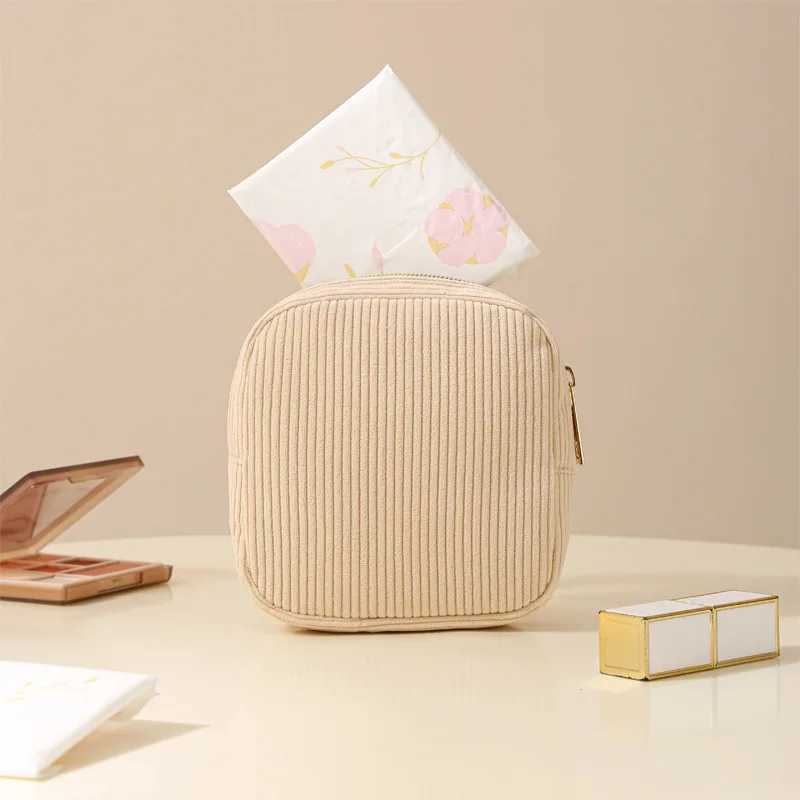 Fashion Makeup Lipstick Sanitary Napkins Case Mini Cosmetic Storage Pouch Women Ins Travel Organizer Bags Small Pouch 2025 D260328