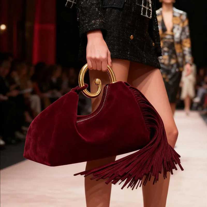 2025 Luxury Fashion Designer Metal Handle Womens Tassel Handbags Brand High-end Party Faux Suede Tote Bag Elegant Evening Bag C260327