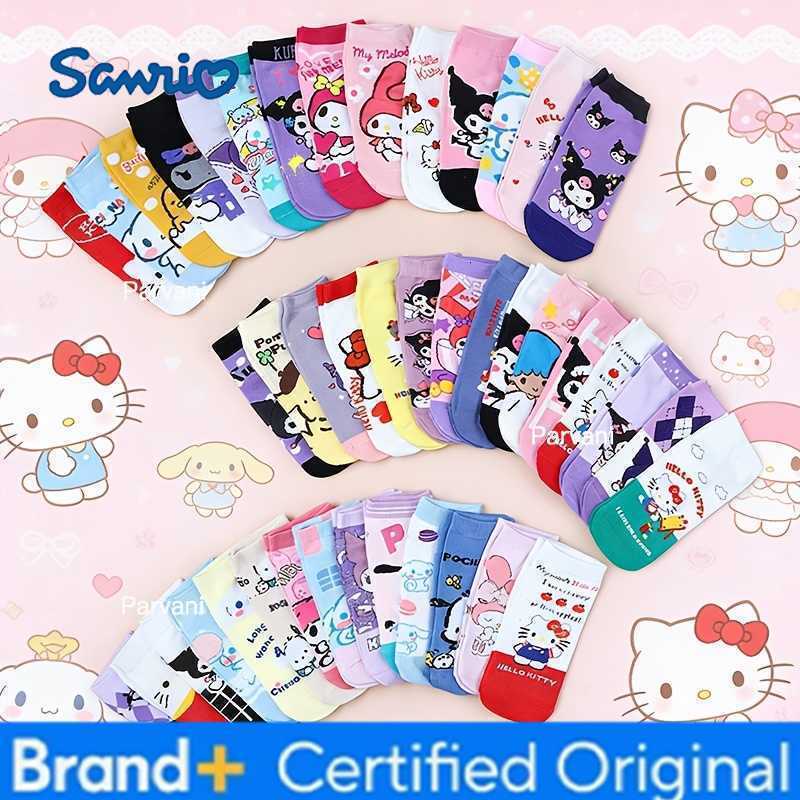 Sanrio 5 Pairs Spring/Summer Womens Fashion Sweet And Cute Cartoon Series Pattern Versatile Casual Breathable Straight Socks H2603281