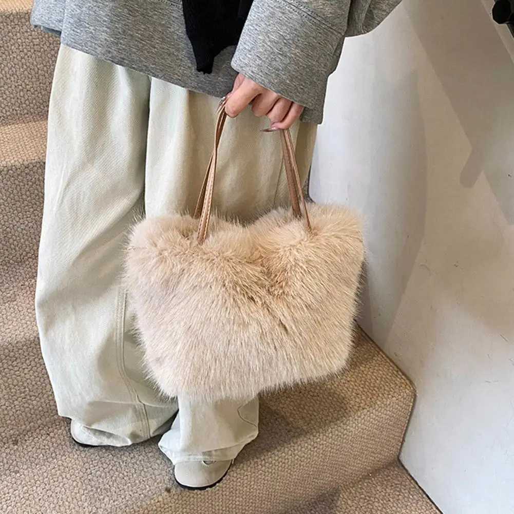 Fahion Faux Fur Tote Bag Womens Bucket Plush Luxury Design Ladies Handbags Winter Crossbody Shoulder Bags C260327