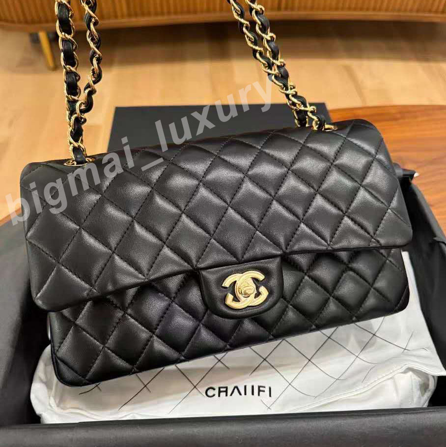 10A Sheepskin Women's Fashion bag Designer bag Top Quality Shoulder Bags Caviar luxury Classic tote bag Silver Gold Chain Leather And Metal Letter With box 26cm