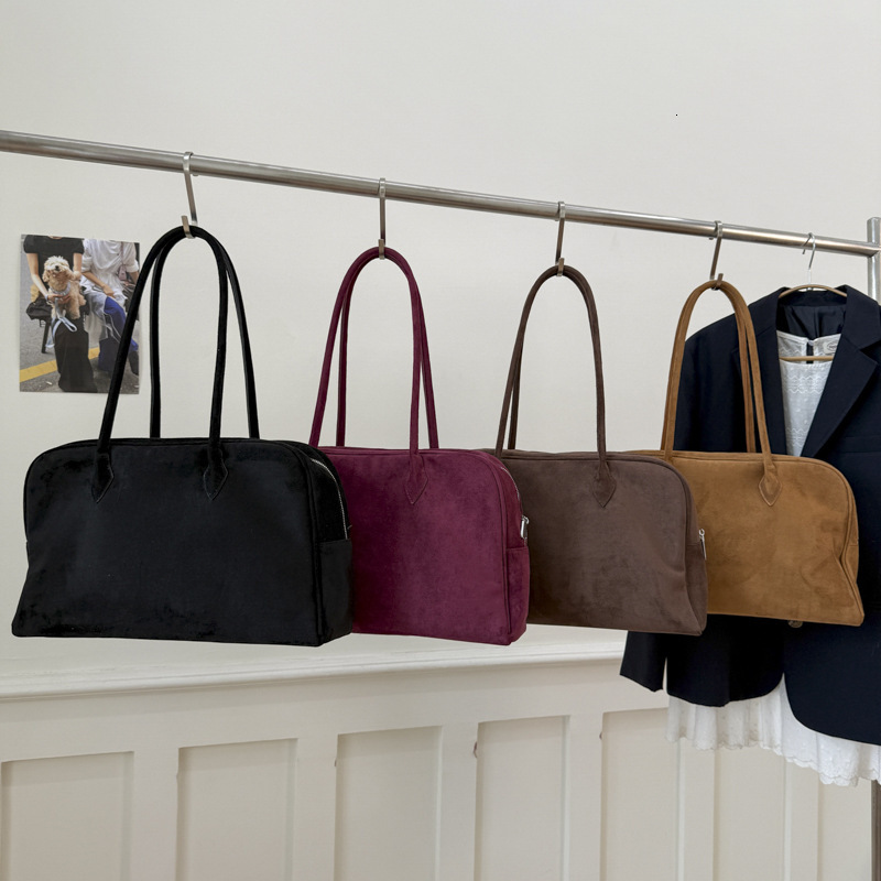 2026 New Suede Single-Shoulder Underarm for Women, Vintage Large-Capacity Commuting Handbag, Boston Crossbody Bag