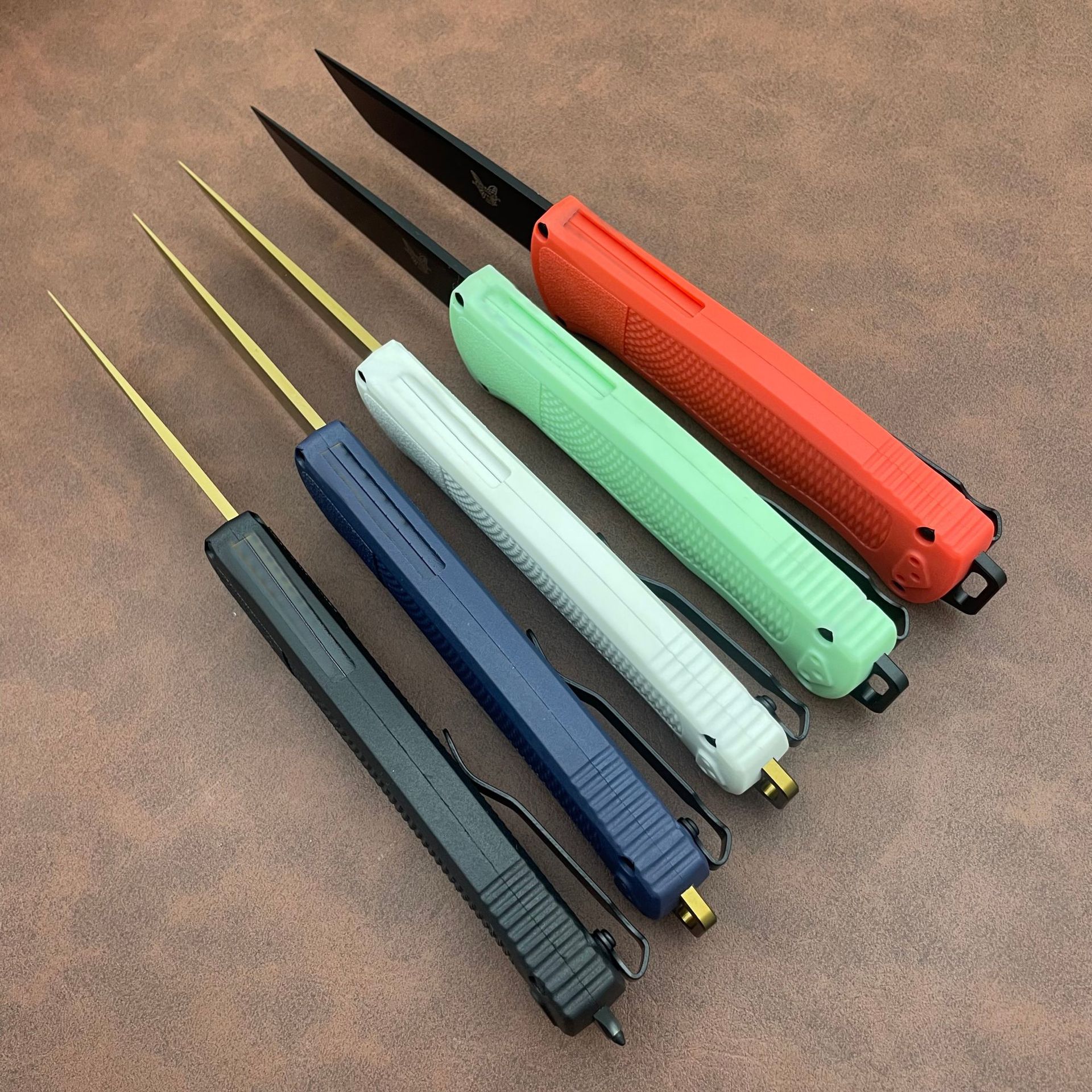 5Models 5370FE Shootout Knife 3.50 CPM-CruWear Tanto Blade, Black CF-Elite Handles