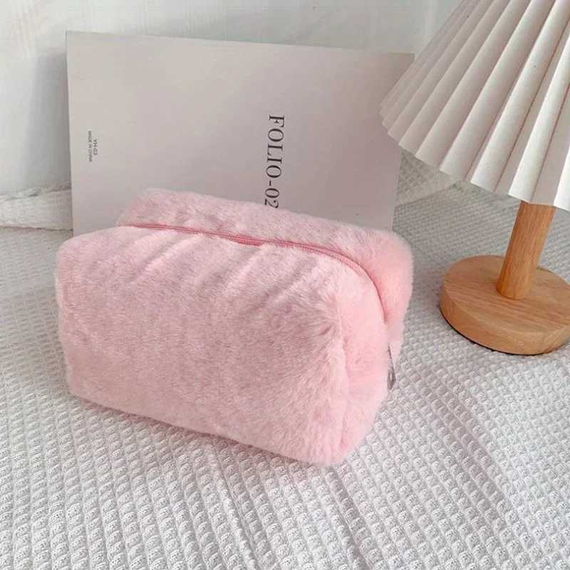 Comfortable Winter Plush Cosmetics Storage Bag - Portable Cosmetics Storage Bag Tote Bag Stationery Pencil Case D260328