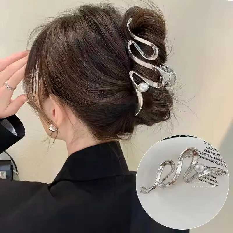 Metal Hair Clip Fashion Barrettes Korean Geometric Black Bow knot Hair Claw for Women Thick Thin Accessories Bath Crab Clamp H260328