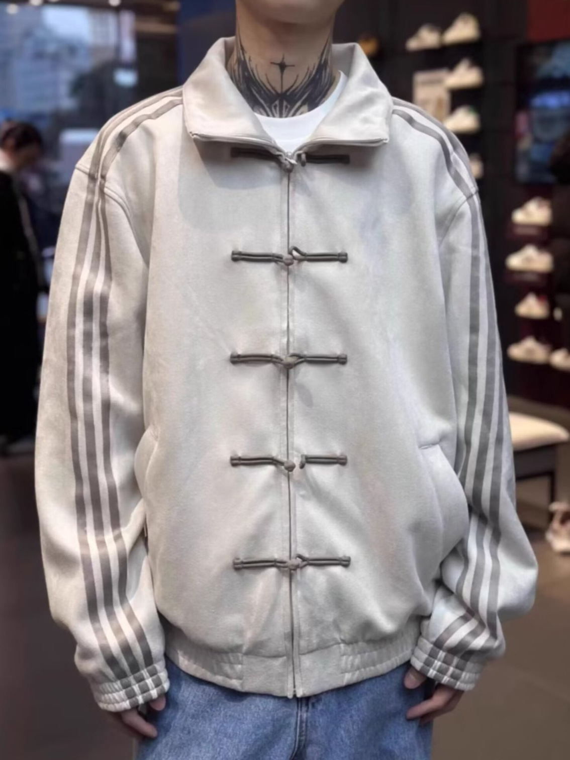 fashion design jacket 2026 Men's Corduroy Traditional Chinese Knot Jacket Stand Collar Striped Sleeve Zip-Up Coat