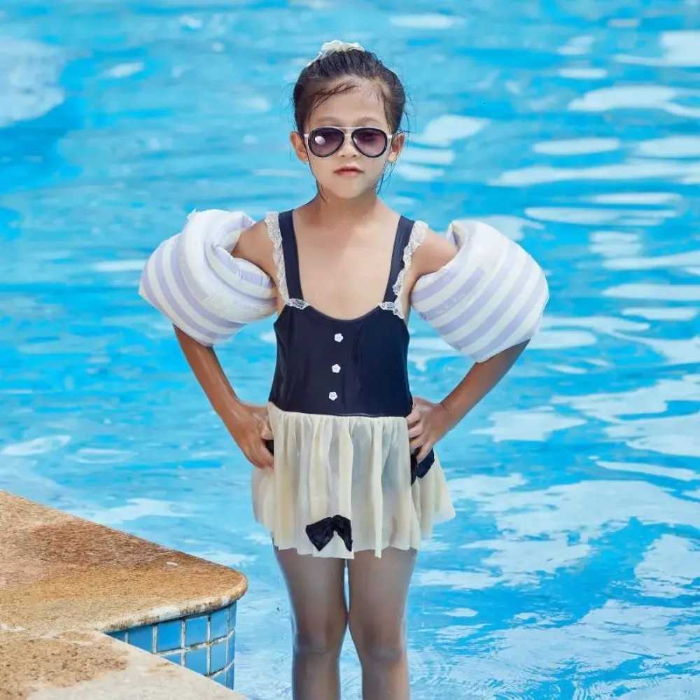 Rooxin Baby Swimming Ring Pool Floats for Adult Child Swim Tube Water Play Equipment Inflatable Buoys Swimming Armbands Z260328