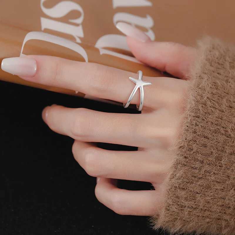 PANJBJ 925 Sterling Silver Starfish Line Ring For Women Hip Hop Frosting Ins Asymmetric Hollow Out Jewelry Gift Dropshipping H260328