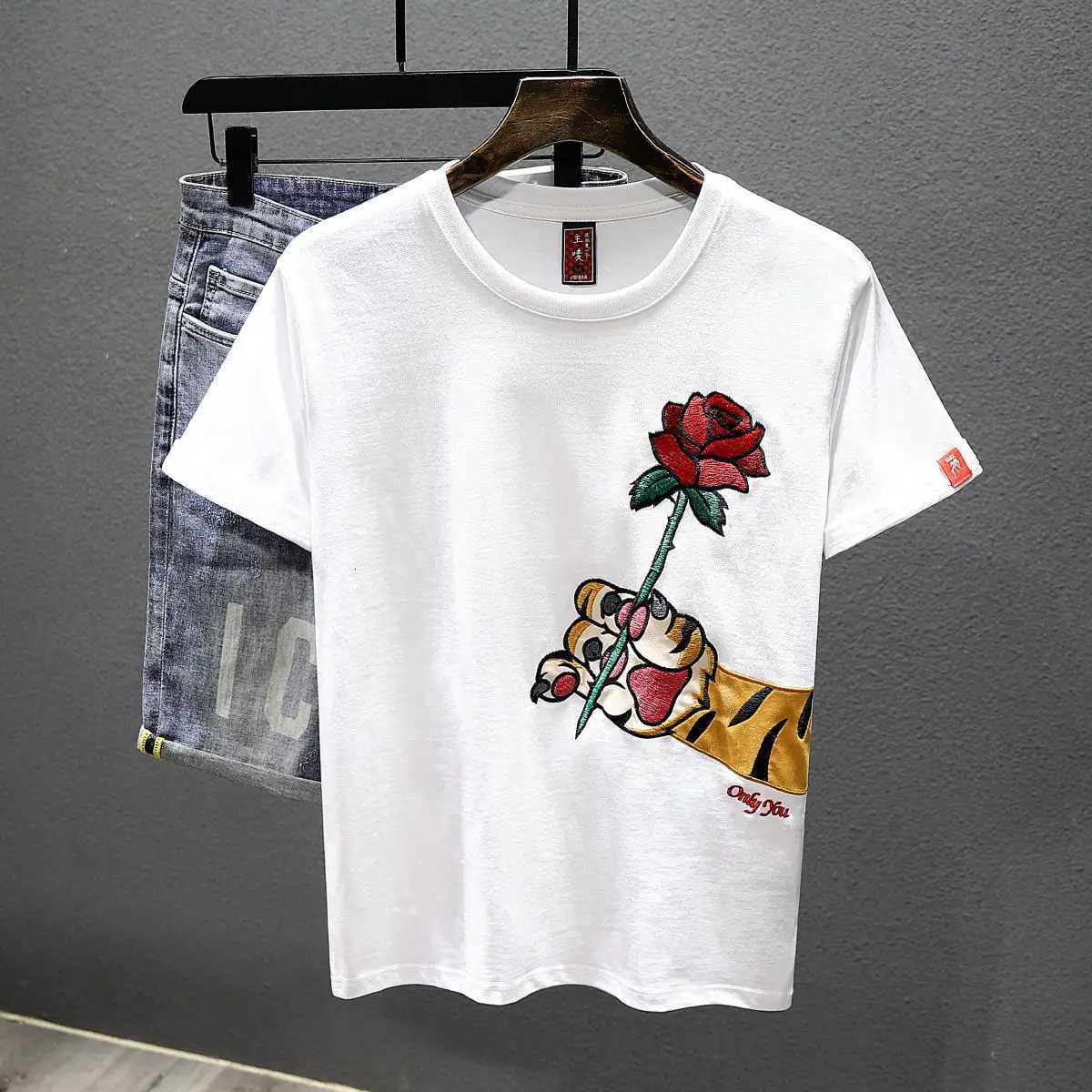 Rose Embroidered Short-sleeved T-shirt Mens 2025 New Summer Casual Loose Round Neck Half-sleeved Top C260326