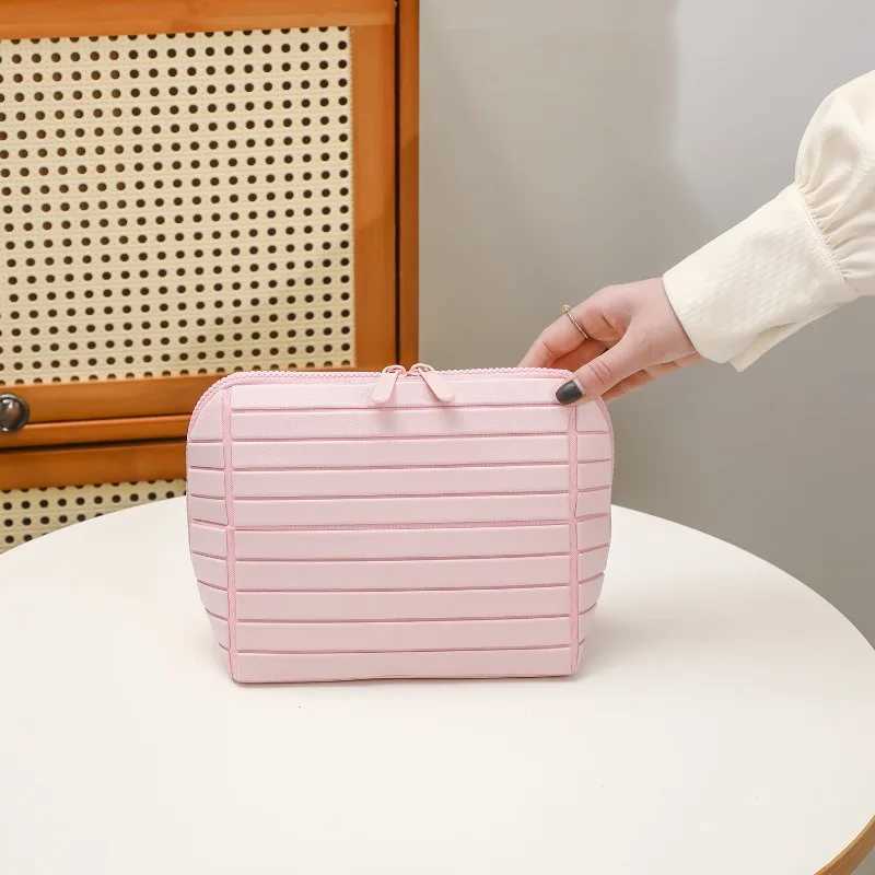 1pcs Striped PVC Storage Bag Large Capacity Outdoor Travel Toiletries Organizer Pouch Portable Travel Cosmetic Bag D260328