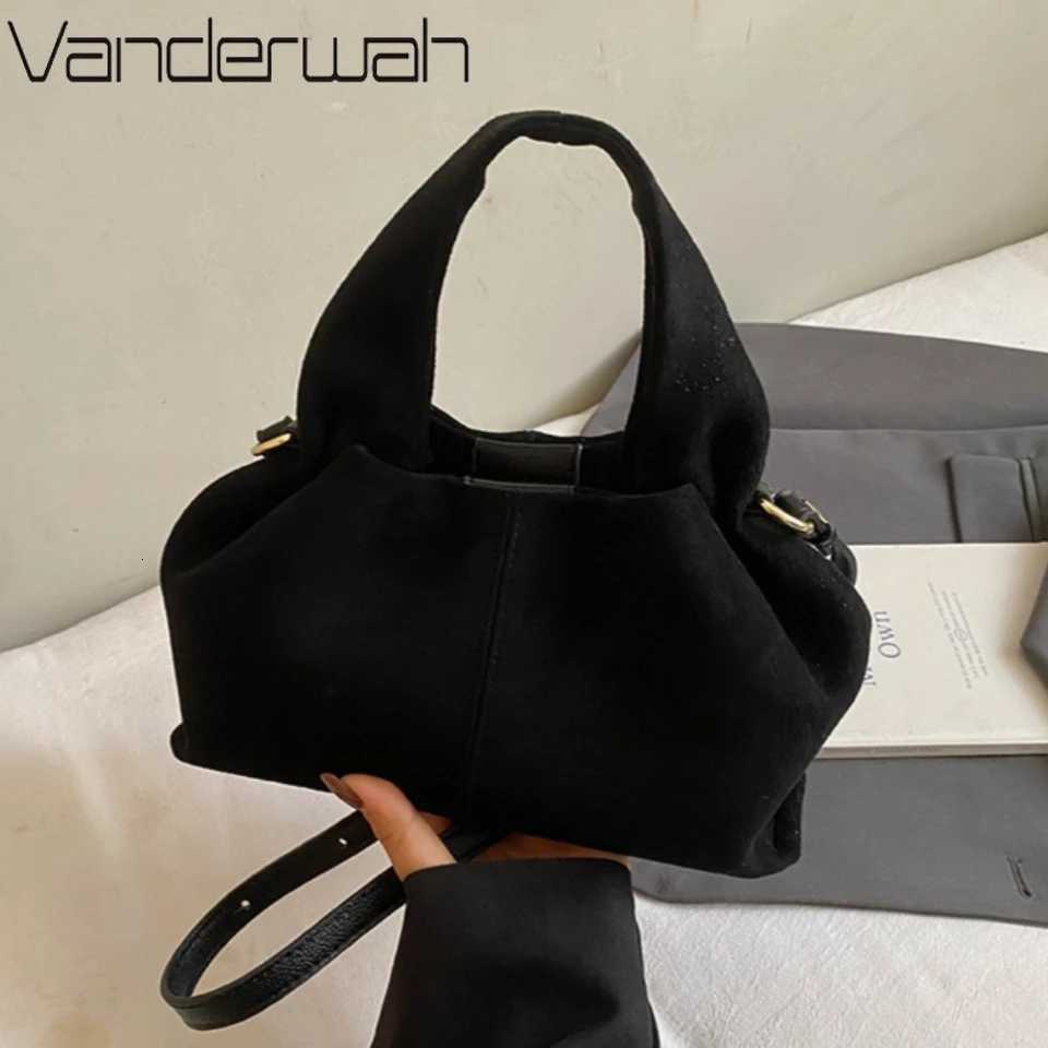 French Cloud Dumpling Bags Brand Design Frosted New Fashion Handbag Lunch Box Bag Retro Magnetic Clasp Shoulder Crossbody Bags C260327