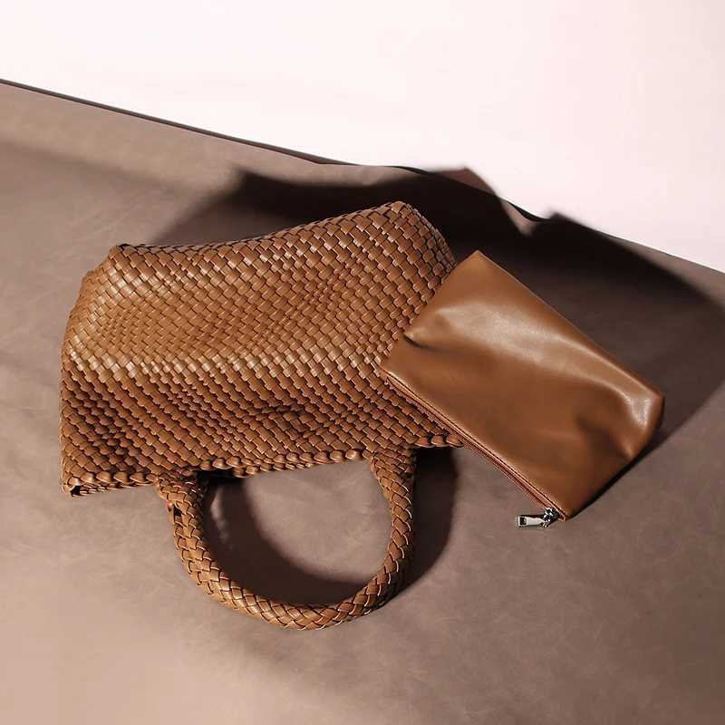 Designer Knitting Fashion Ladies Handbags And PU leather Large-capacity Womens single-shoulder bag Beach Travel Bags C260327