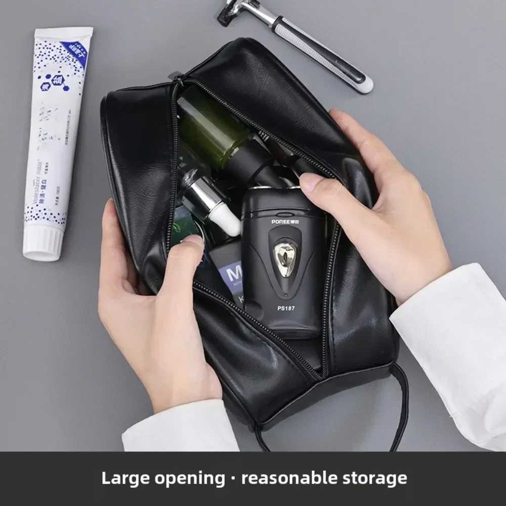 Men Leather Wash Bag Travel Business Trips Portable Cosmetic Bag Large Capacity Multi Pocket Design Handheld Leather Wash Bag D260328