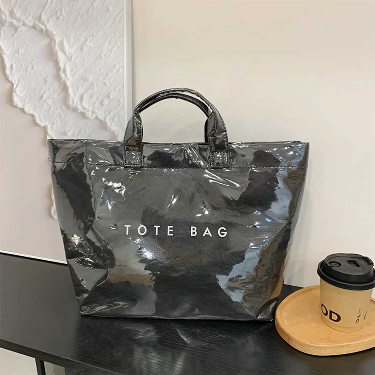 Fashion Letter Print Clear PVC Tote Bag Solid Color Lightweight Magnetic Snap PU Large Capacity for Daily Commute Shopping C260327