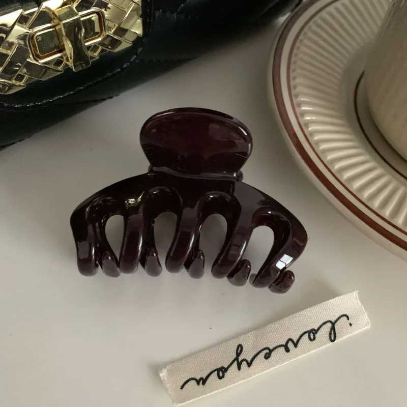 Fashion Women Hair Claw Elegant Colorful Solid Color Claw Clip Girls Hair Barrettes 7cm Hair Clips Hair Accessories 2022 New H260328